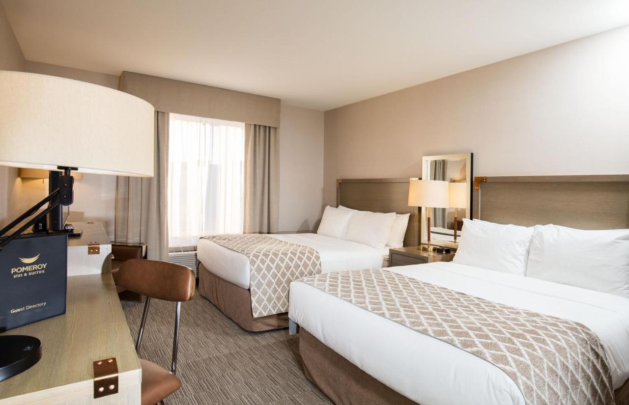 Pomeroy Inn & Suites פרינס ג'ורג' מראה חיצוני תמונה